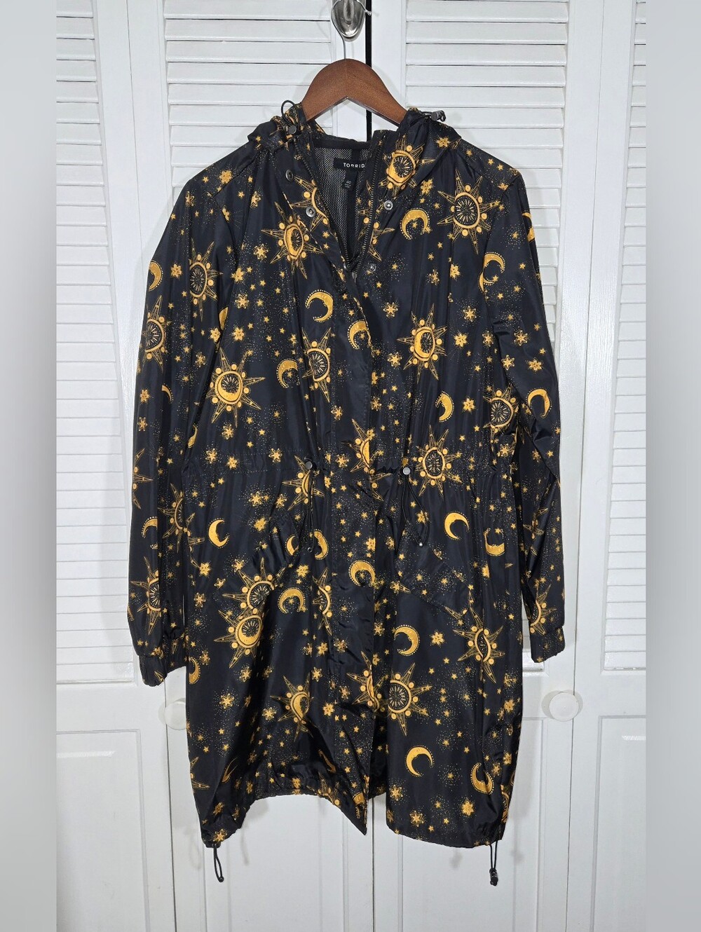 Torrid Nylon Long Line Black Gold Celestial Hooded Rain Jacket Sz 00